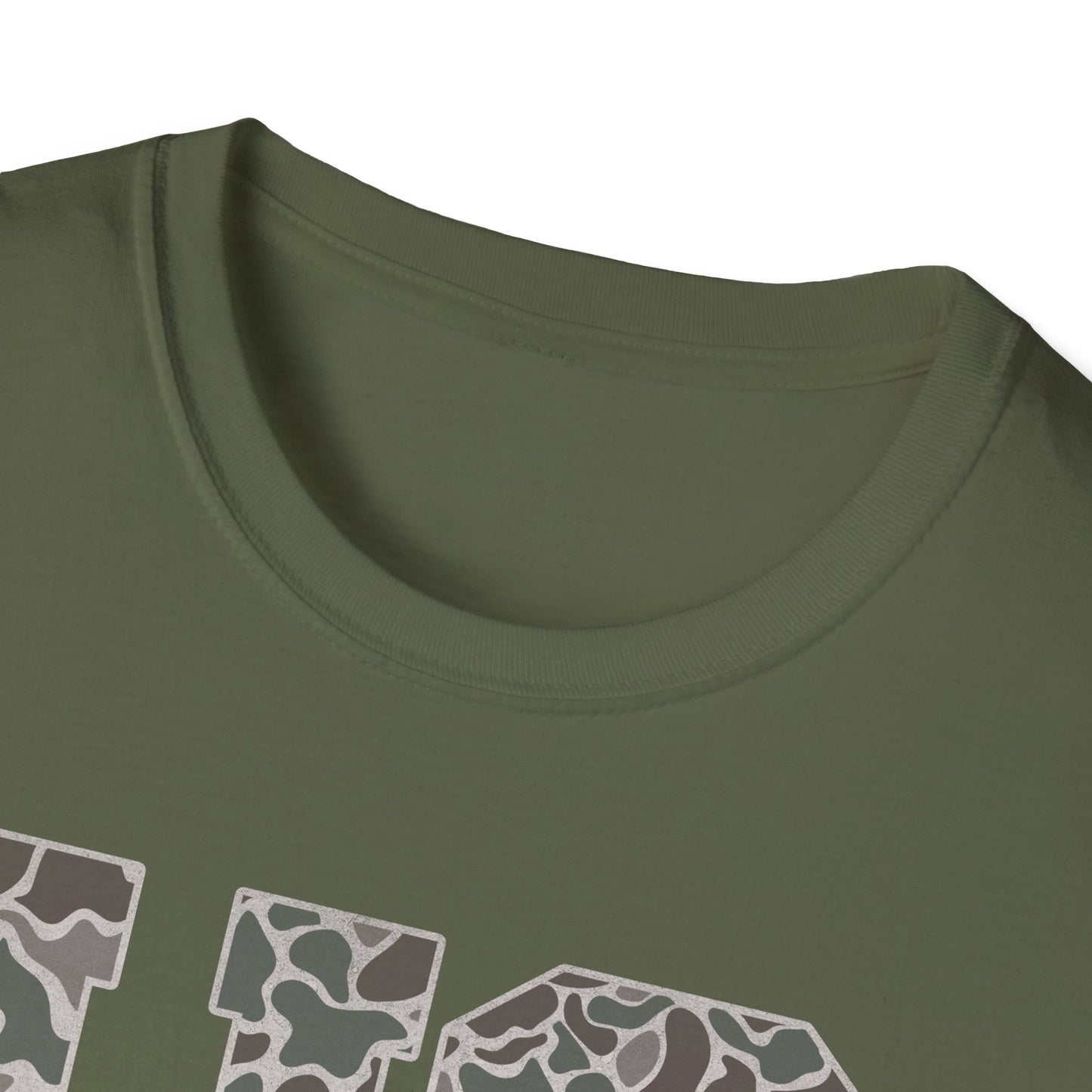 Old School Camo Distressed - Unisex Softstyle T-Shirt